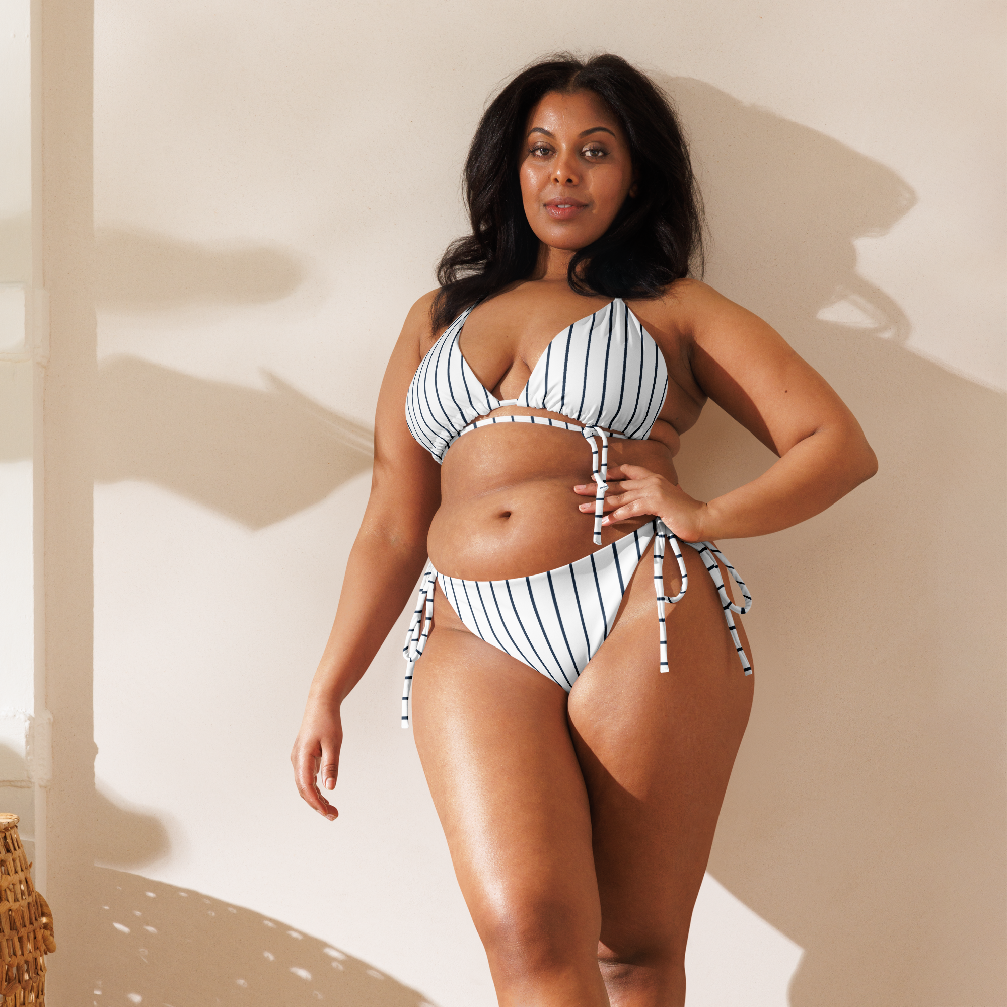 ROYAL Team Iconic. FEMme Swim Pinstripe Bikini Wh and Navy