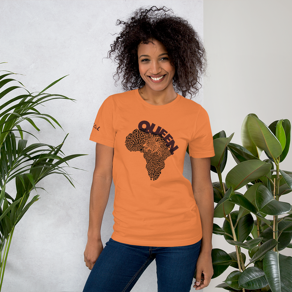ROYAL WEAR | EMPOWER. AFRIKA CHEETAH QUEEN ART 2 MAROON