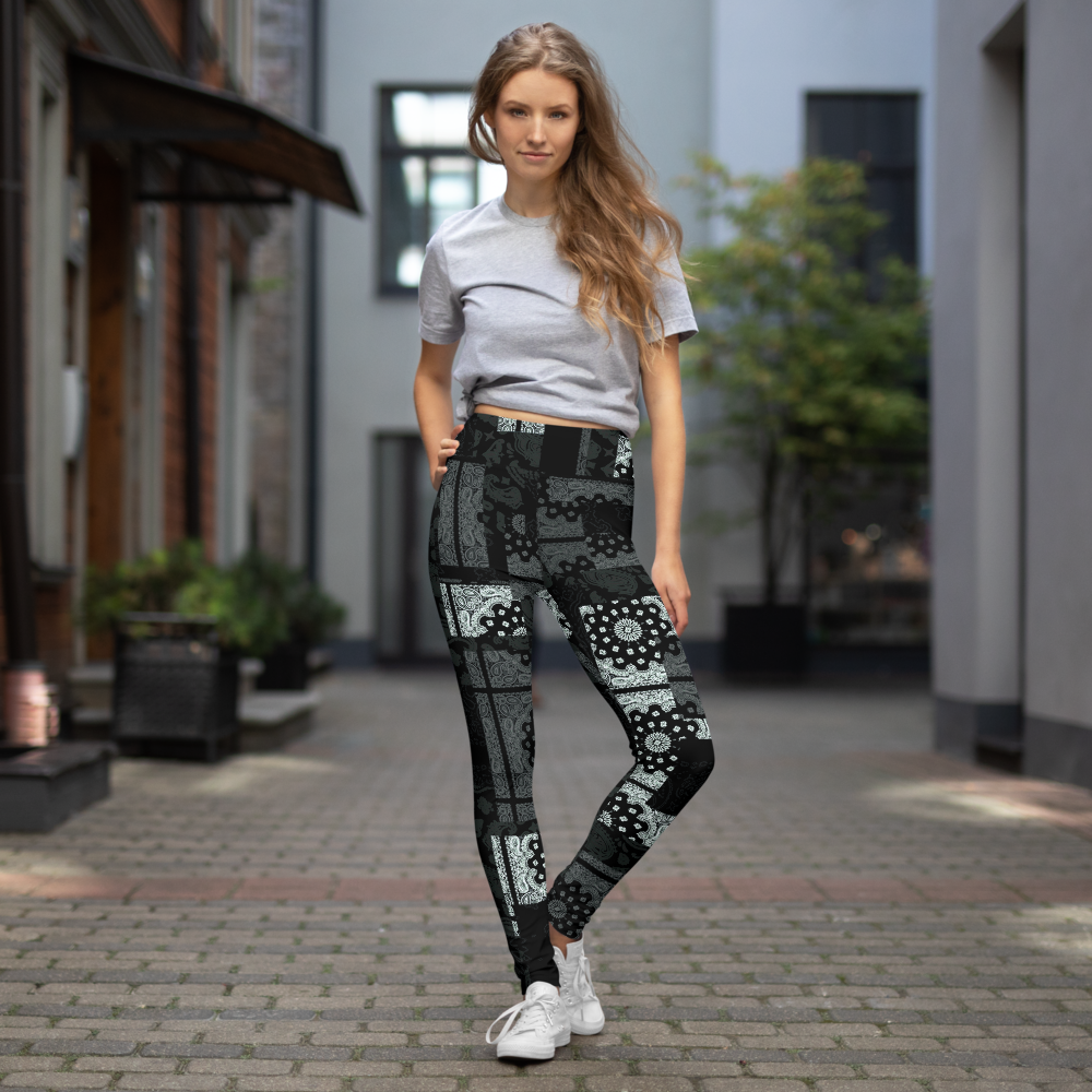 ROYAL ICONIC. | Patchwork Bandana Yoga Leggings Monochome Black N' White
