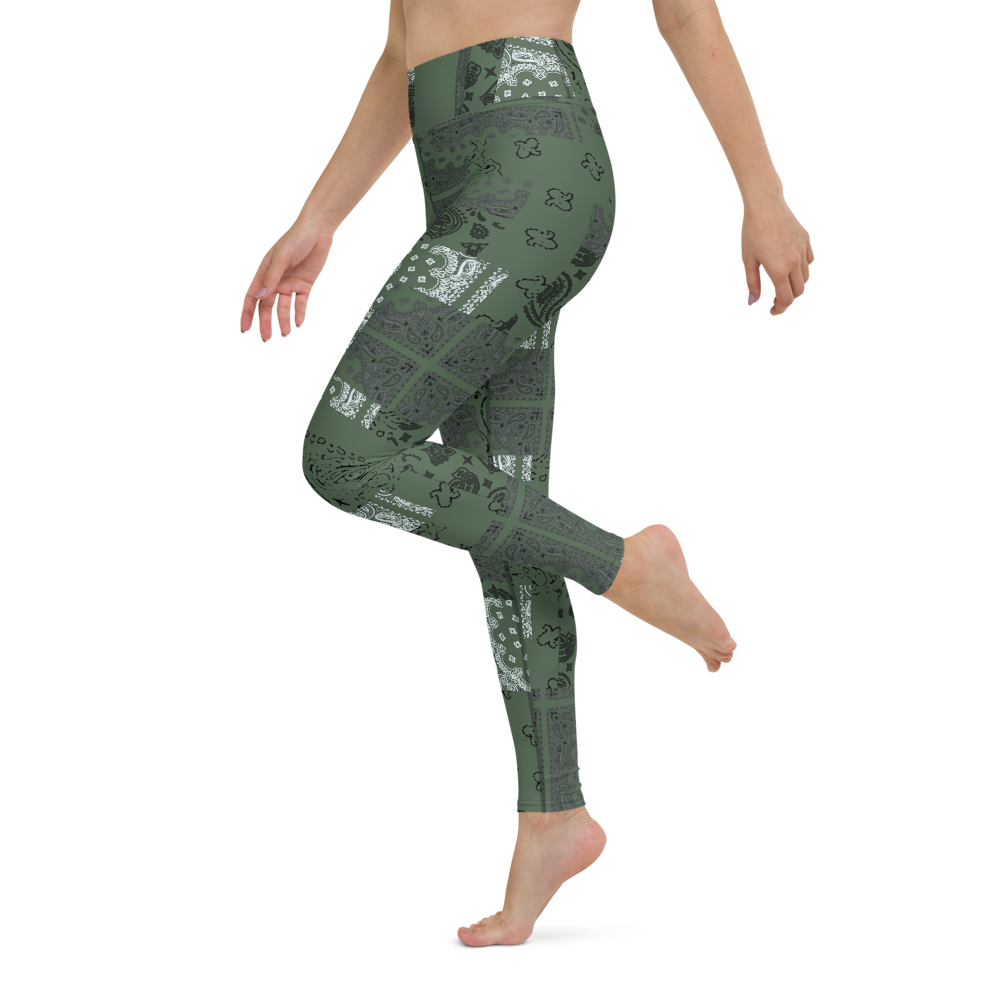 ROYAL ICONIC. | Patchwork Bandana Yoga Leggings Martini Olive