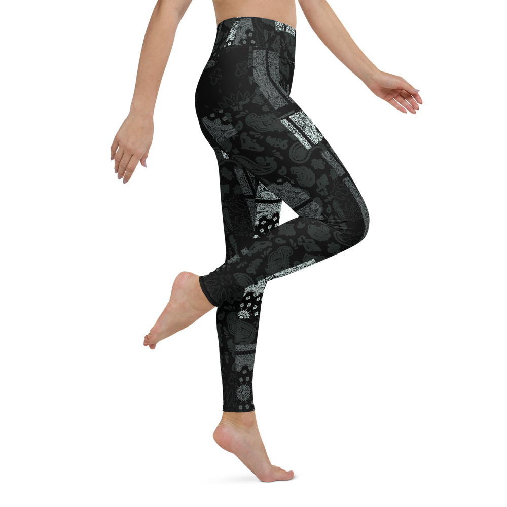 ROYAL ICONIC. | Patchwork Bandana Yoga Leggings Monochome Black N' White