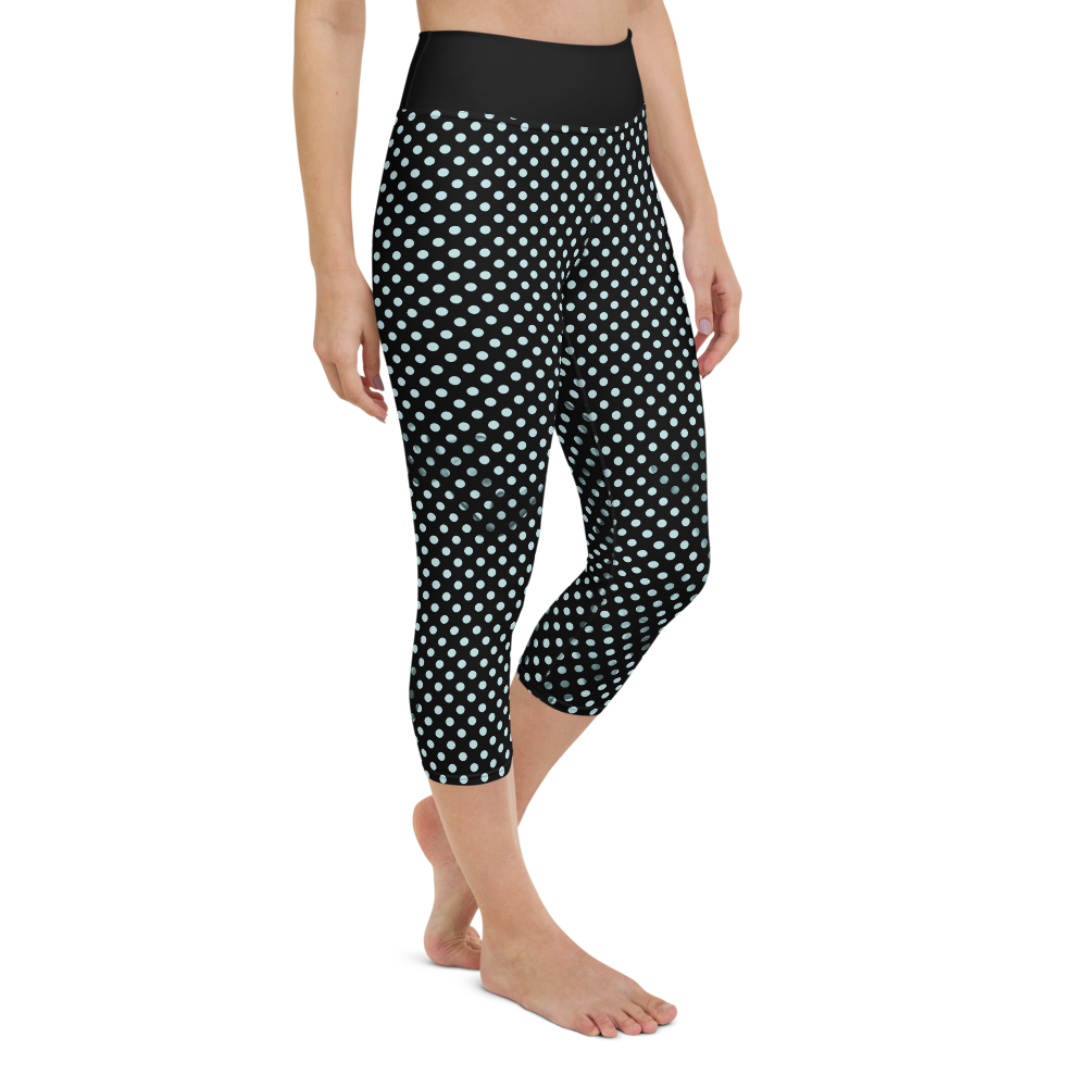 Sunblocked Run Star Hike Sky Blue Smoky Spotlight Halftone Dot Capri Yoga Leggings